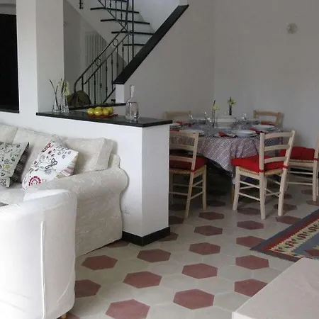 Casa Bianca Comfortable Chiavari